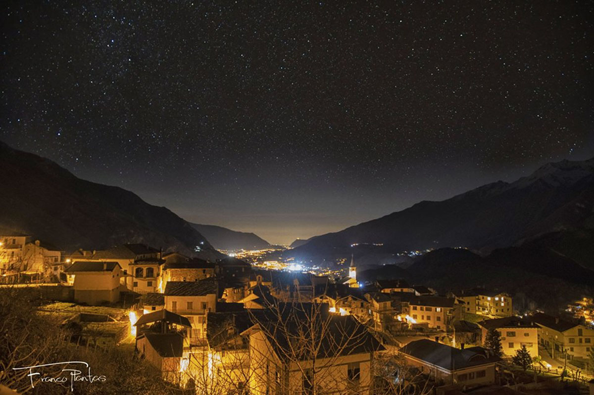 Valle Susa by Night, veduta dalla Frazione Sant'Andrea di Giaglione - Franco Plantas